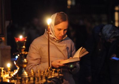 Ночная литургия молодёжной группы «Лествица»
