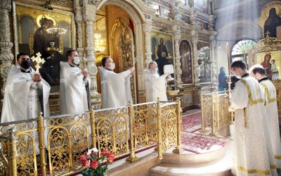 Литургия и освящение плодов в праздник Преображения Господа нашего Иисуса Христа. Фото