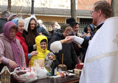 Великая суббота. Благотворительная ярмарка и просветительская акция