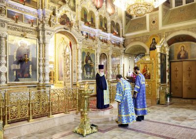 Богослужение в день престольного праздника в честь иконы Божией Матери “Всех скорбящих Радость”